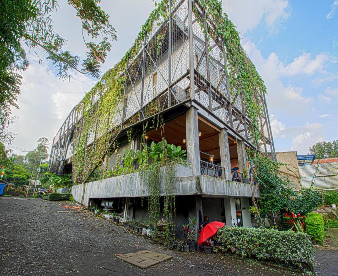 D'Journey Hotel Lembang Εξωτερικό φωτογραφία