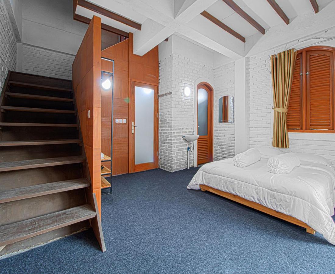 D'Journey Hotel Lembang Εξωτερικό φωτογραφία